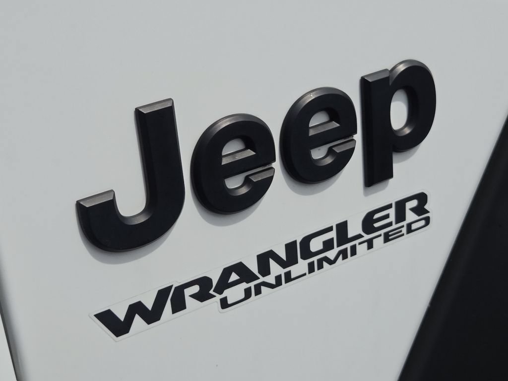 Used 2022 Jeep Wrangler Unlimited Sport AWD/4WD image 12