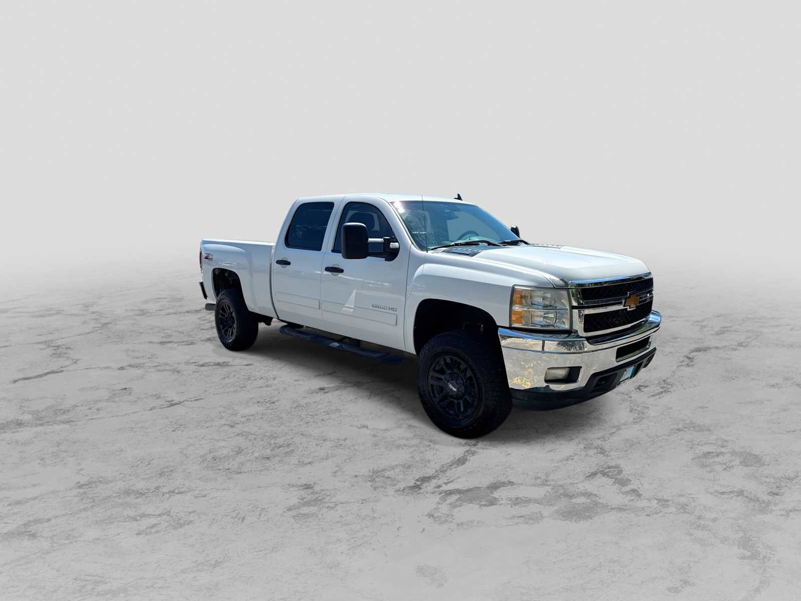 Used 2014 Chevrolet Silverado 2500 LT w/ Interior Plus Package AWD/4WD video 1
