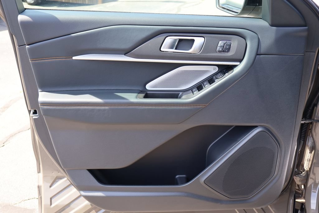 New 2027 Ford Explorer Tremor w/ Sun And Sound Package AWD/4WD image 18