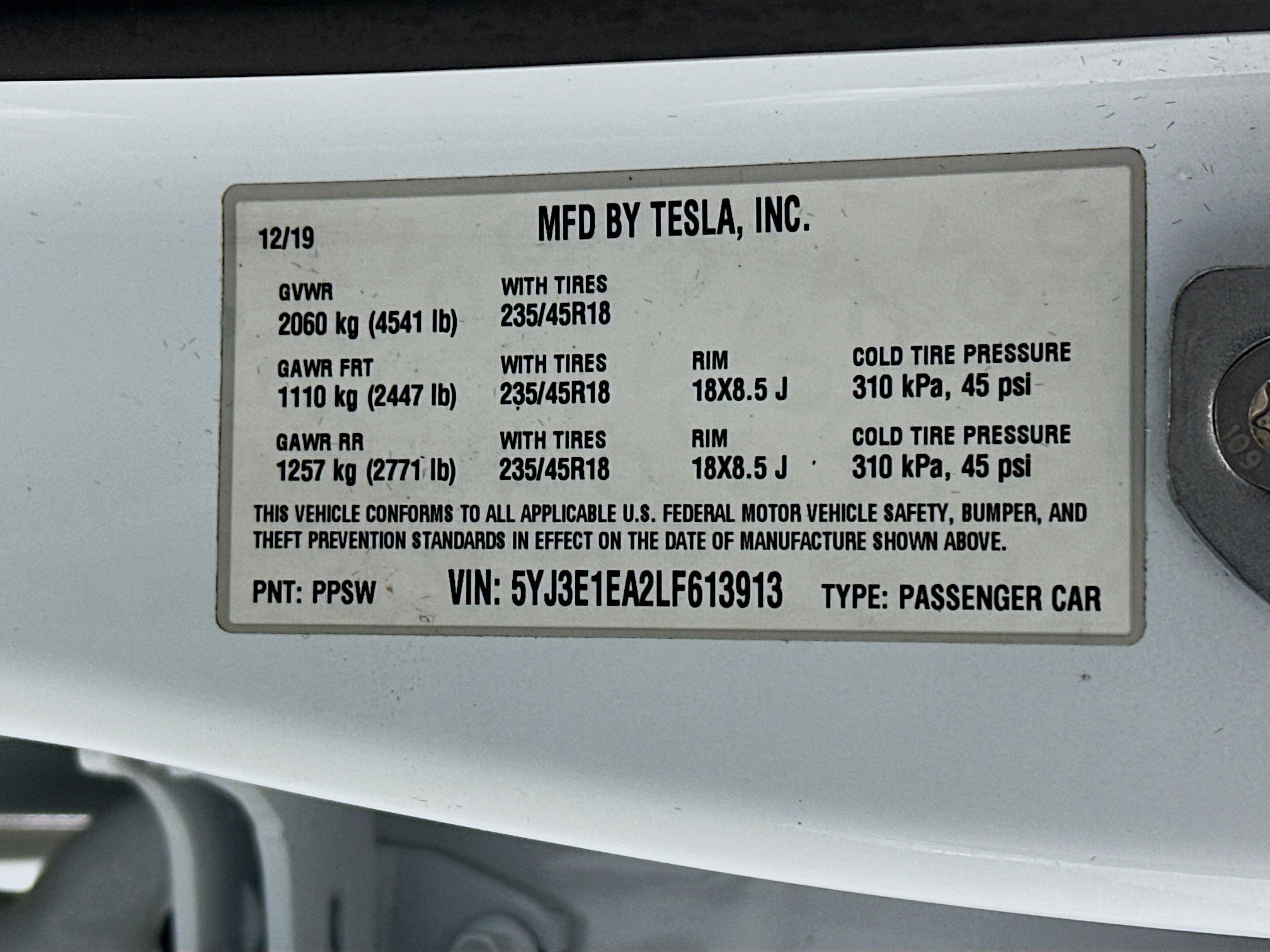 Used 2020 Tesla Model 3 Standard Range Plus RWD image 12