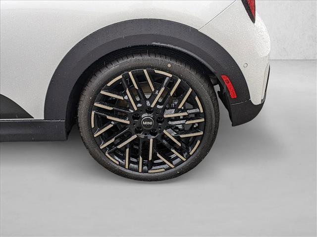 New 2026 MINI Cooper 2-Door Hardtop image 10