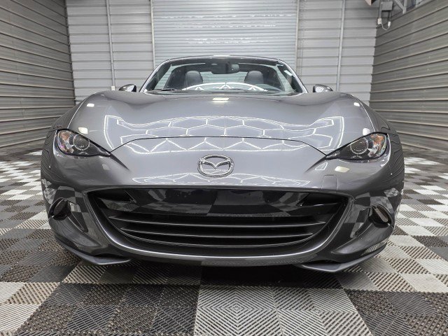 Used 2019 MAZDA MX-5 Miata RF Grand Touring w/ GT-S Package RWD image 3