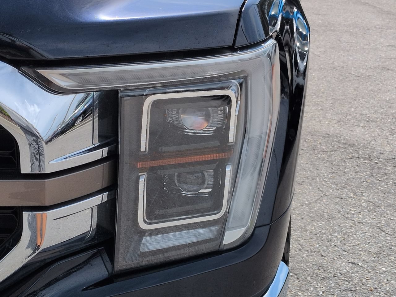 Used 2023 Ford F150 King Ranch w/ Equipment Group 601A High AWD/4WD image 10