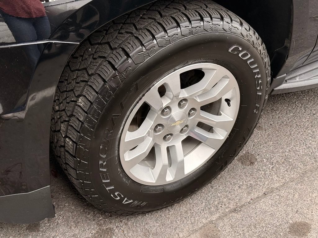 Used 2019 Chevrolet Tahoe LT AWD/4WD image 12