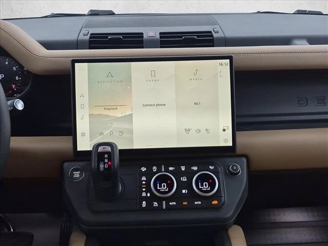 New 2026 Land Rover Defender 110 X-Dynamic SE AWD/4WD image 12