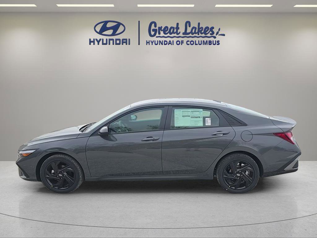 New 2026 Hyundai Elantra Sport FWD image 8