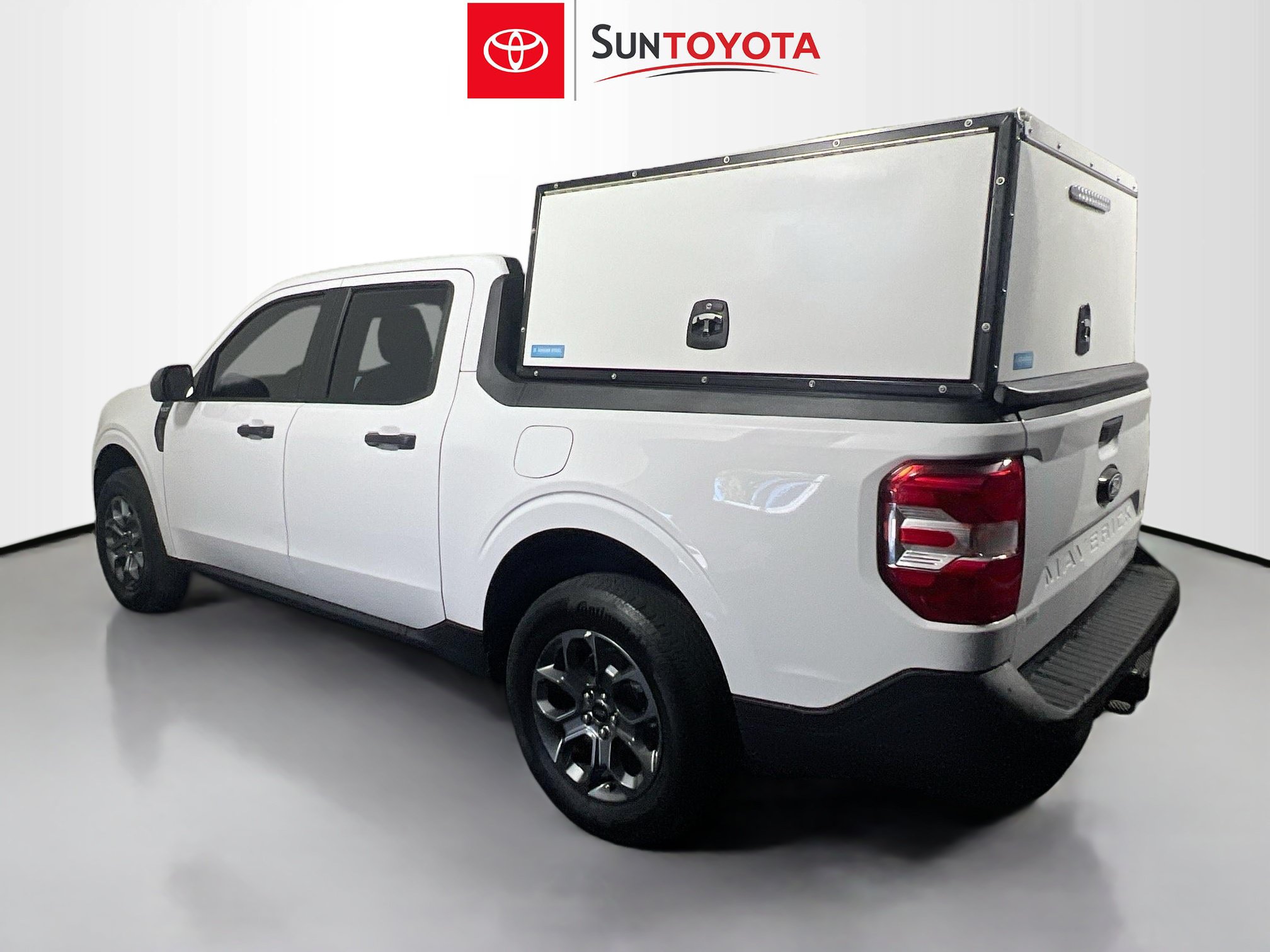 Used 2025 Ford Maverick XLT FWD image 6