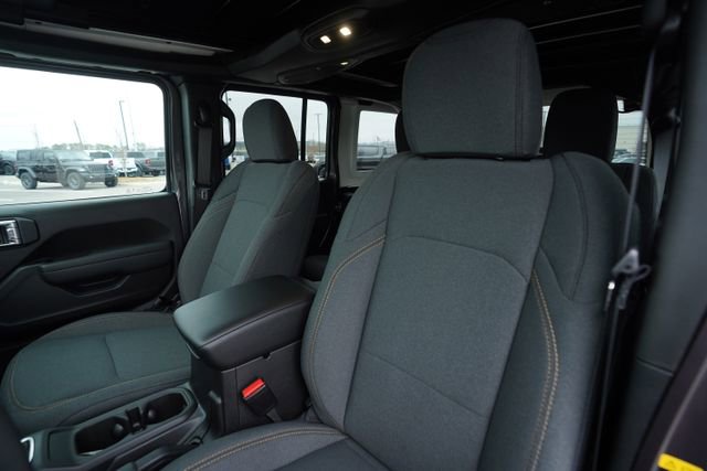 New 2026 Jeep Wrangler Unlimited Sport AWD/4WD image 33