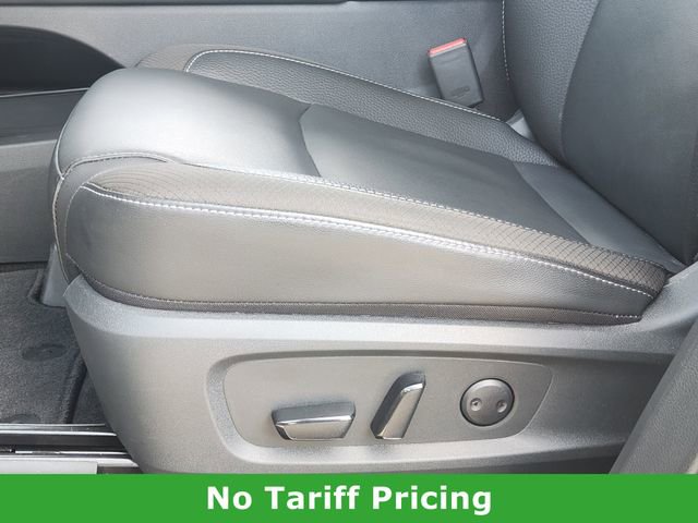 Certified 2025 Nissan Pathfinder SL w/ SL Premium Package image 22