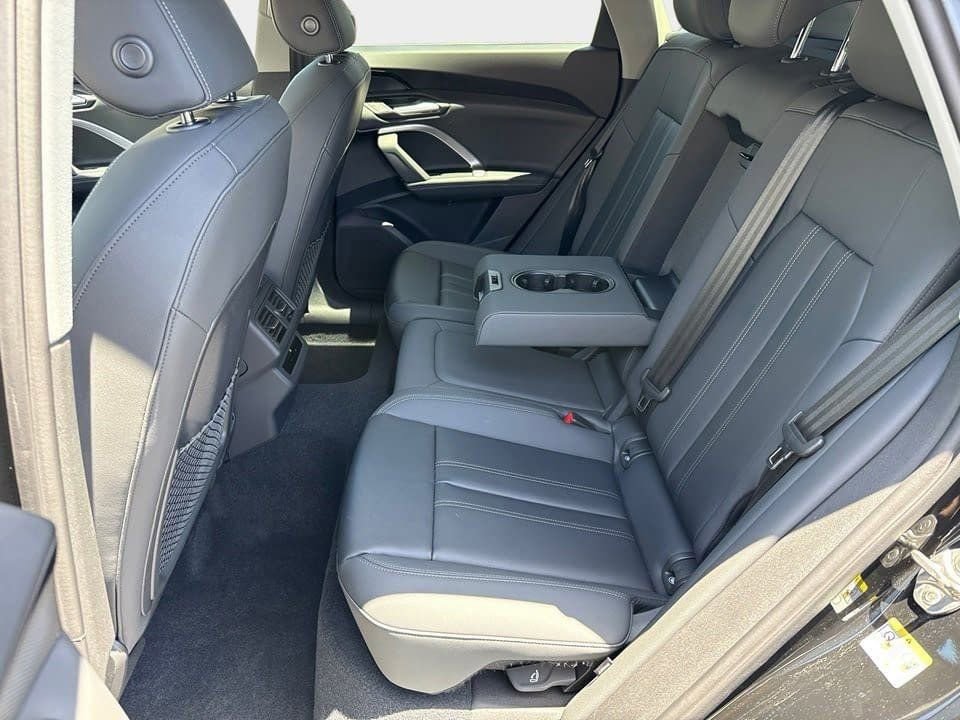 Certified 2025 Audi Q5 Premium w/ Convenience Package image 12