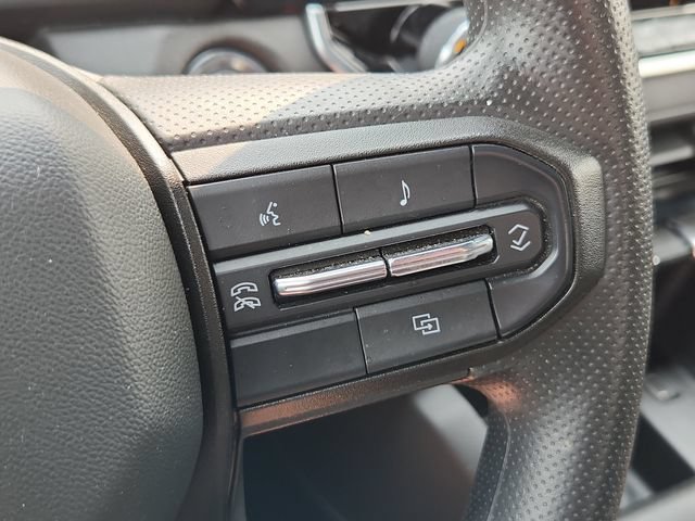 Used 2024 Chevrolet Colorado W/T RWD image 27