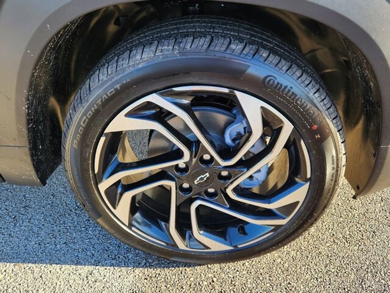 New 2026 Chevrolet TrailBlazer RS w/ Driver Confidence Package image 15