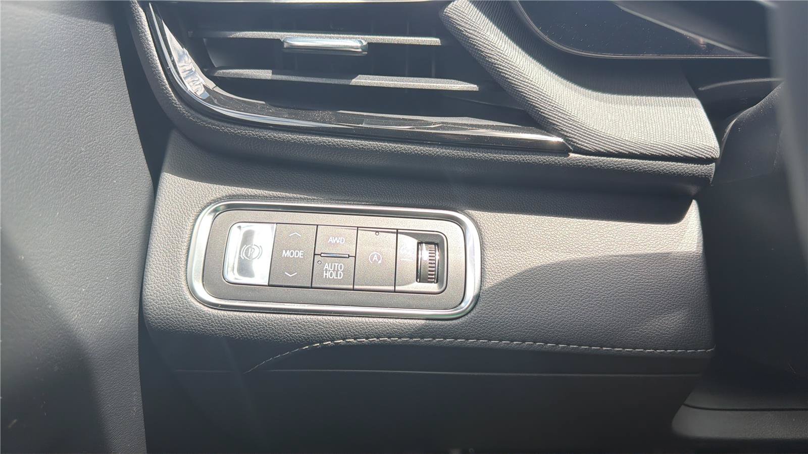 New 2026 Buick Enclave Sport Touring w/ Power Package AWD/4WD image 16