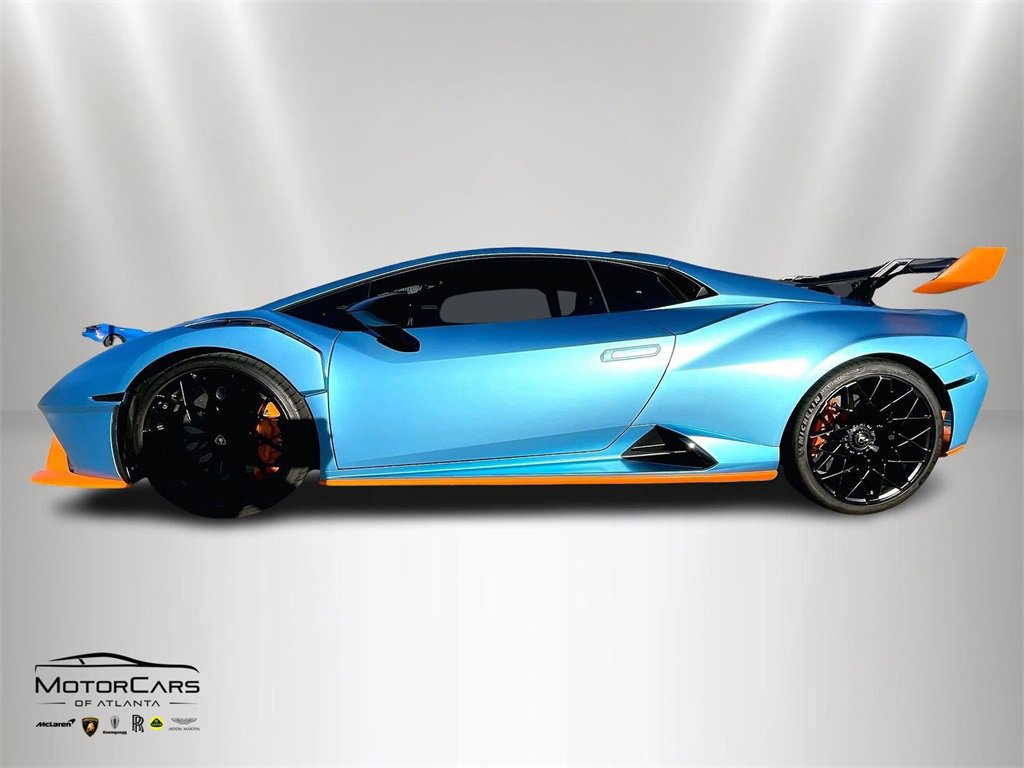 Used 2022 Lamborghini Huracan STO image 5