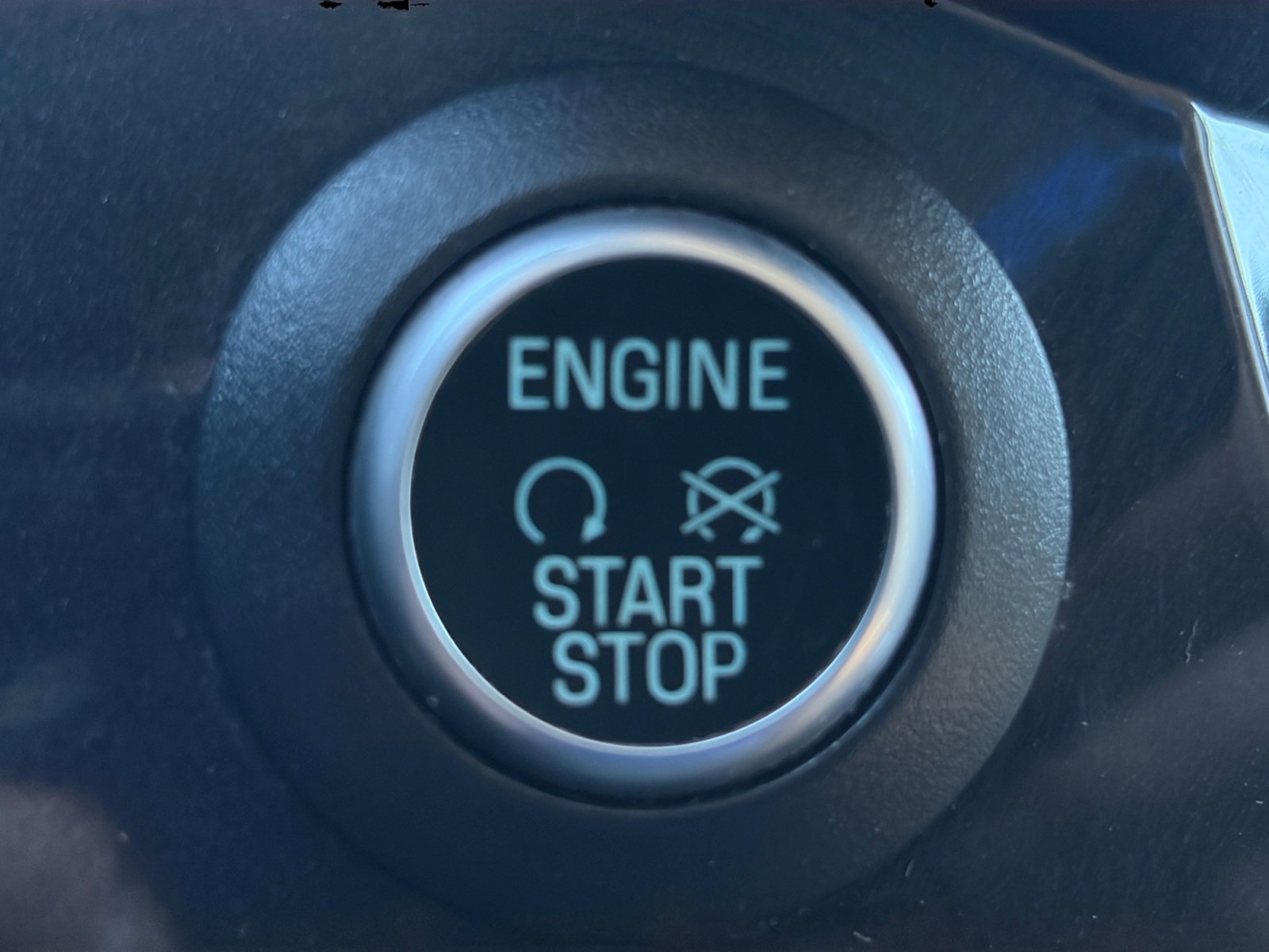 Used 2019 Ford Escape Titanium image 23