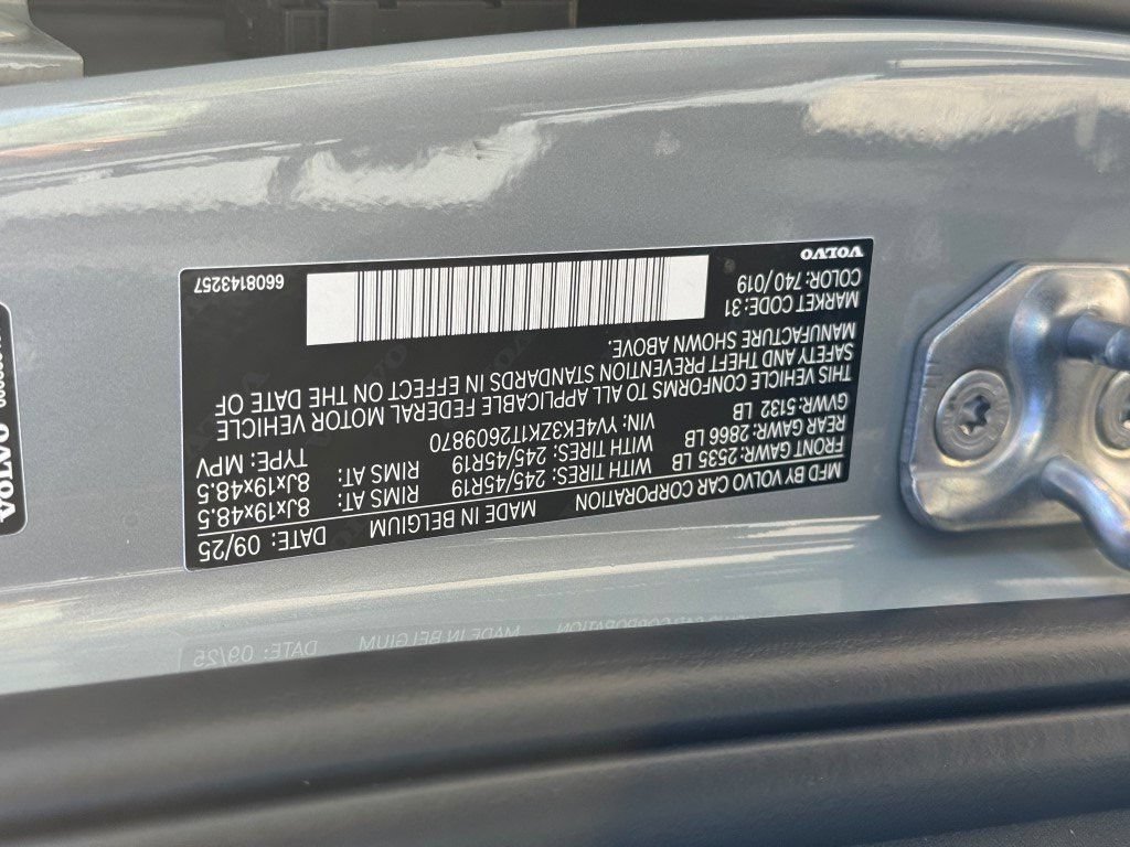 New 2026 Volvo EX30 Plus w/ Protection Package Premier AWD/4WD image 28