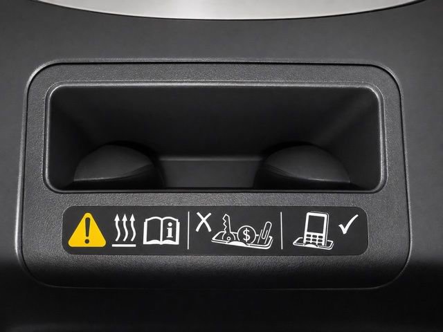 Used 2023 GMC Terrain Denali AWD/4WD image 27