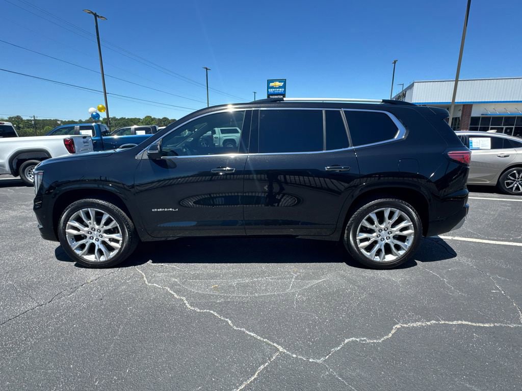Used 2024 GMC Acadia Denali w/ Super Cruise Package FWD image 9