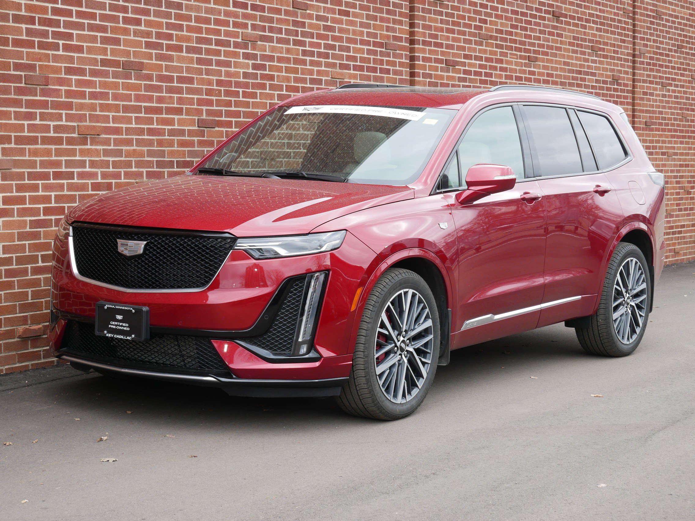 Certified 2023 Cadillac XT6 Sport w/ LPO, Floor Liner Package