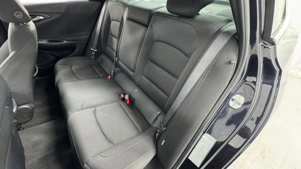 Used 2023 Chevrolet Malibu LT FWD image 12