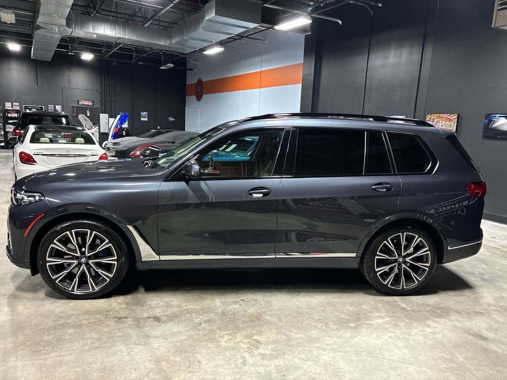 Used 2021 BMW X7 xDrive40i w/ Premium Package image 5