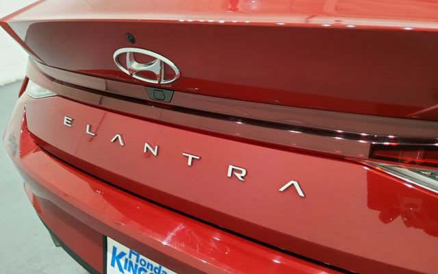 Used 2023 Hyundai Elantra SEL w/ Convenience Package FWD image 43