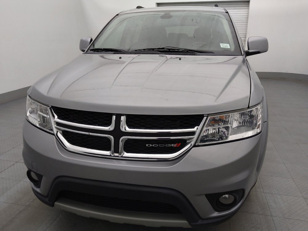 Used 2019 Dodge Journey SE w/ Connectivity Group FWD image 15
