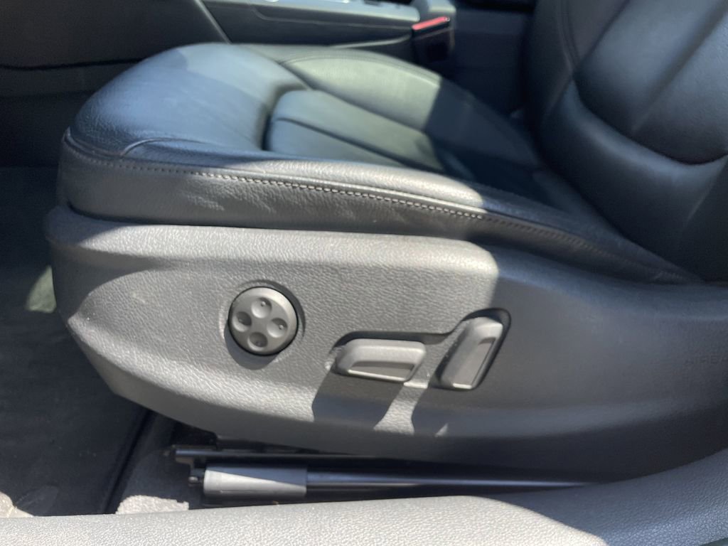 Used 2019 Audi A3 2.0T Premium image 18