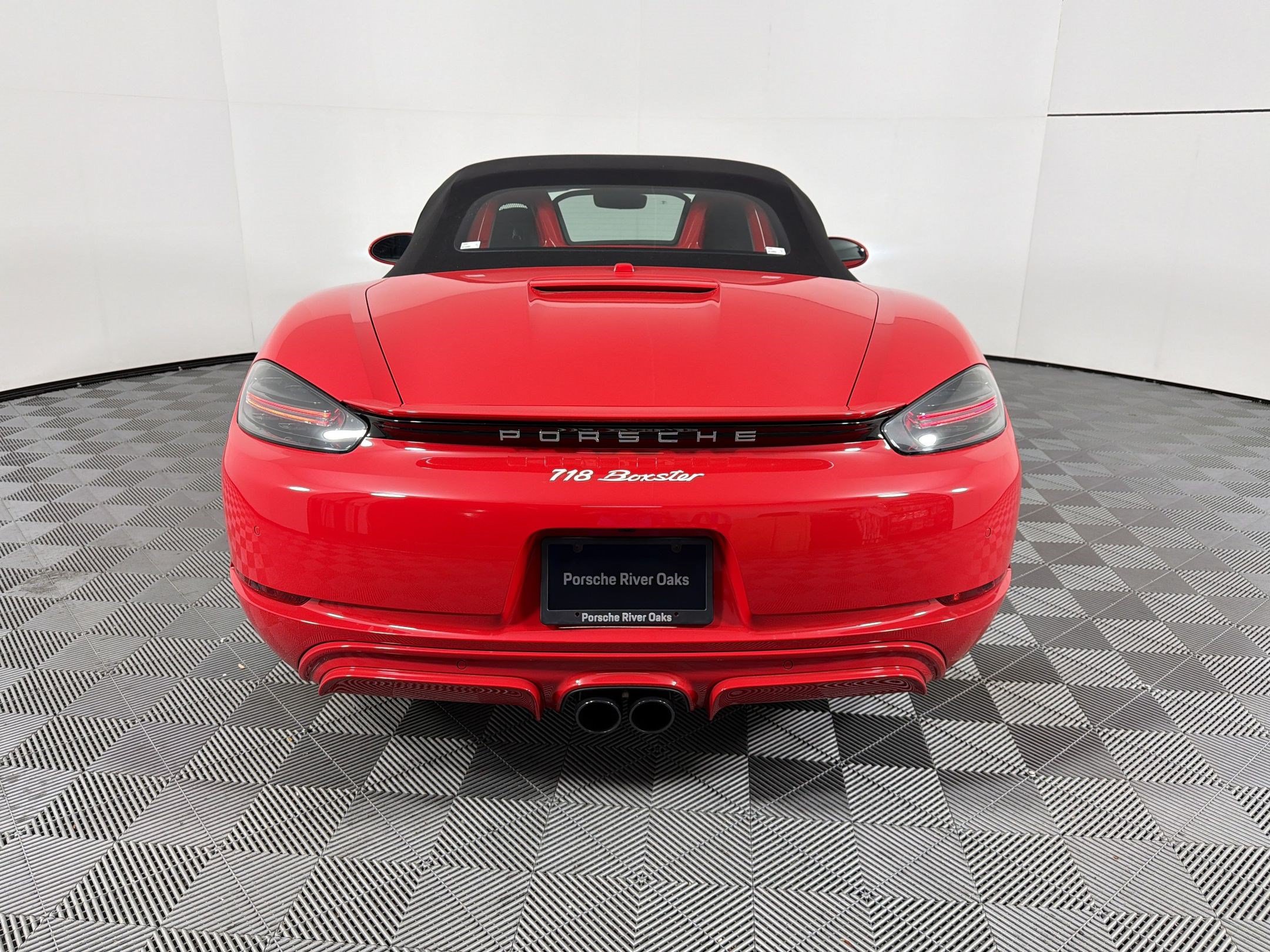 New 2025 Porsche 718 Boxster RWD image 32