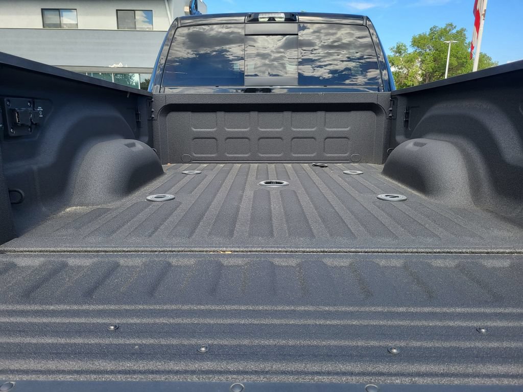 New 2026 RAM 2500 Laramie AWD/4WD image 32