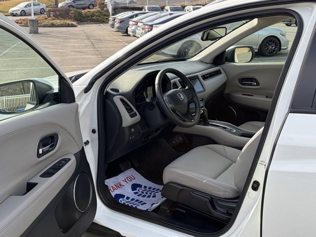 Used 2016 Honda HR-V EX-L image 14