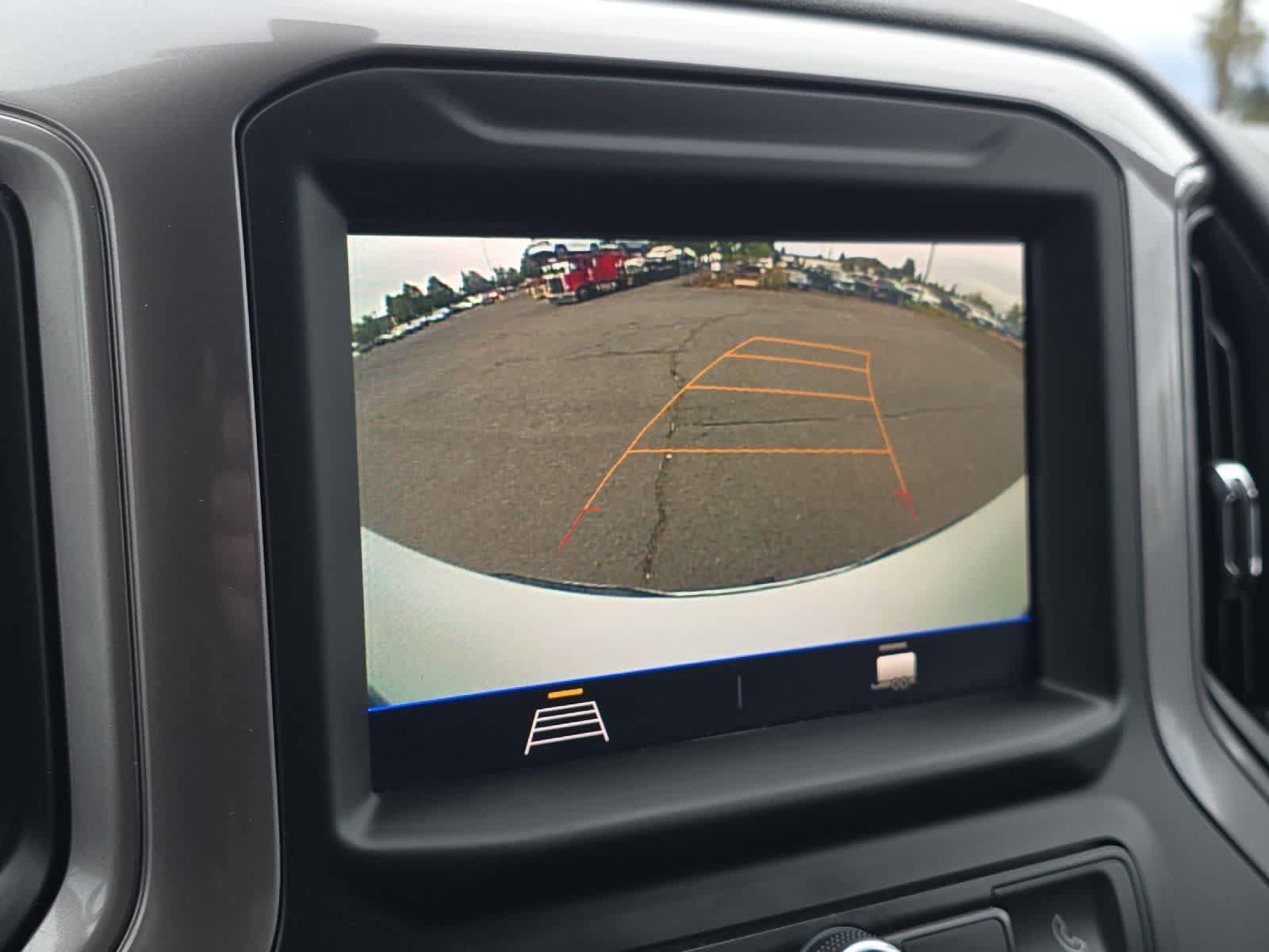 Used 2022 Chevrolet Silverado 1500 Custom AWD/4WD image 18