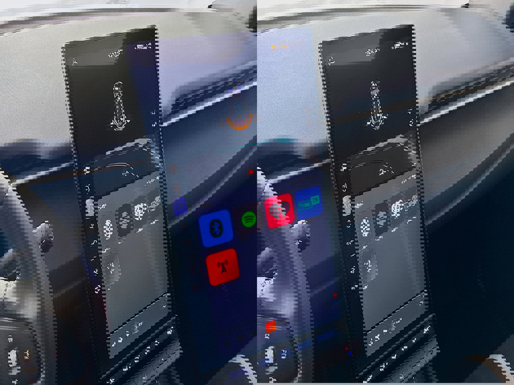 Used 2023 Fisker Ocean One image 18