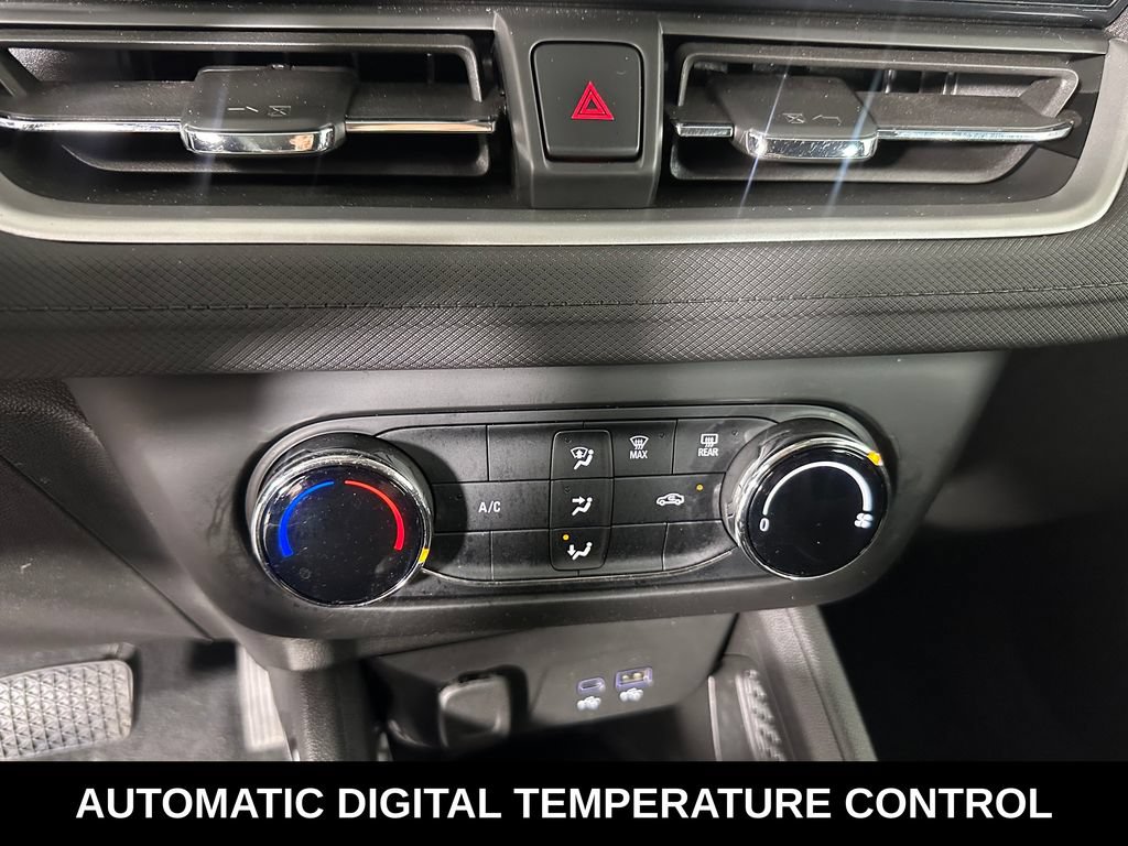 Used 2026 Chevrolet TrailBlazer LS w/ LS Convenience Package FWD image 20