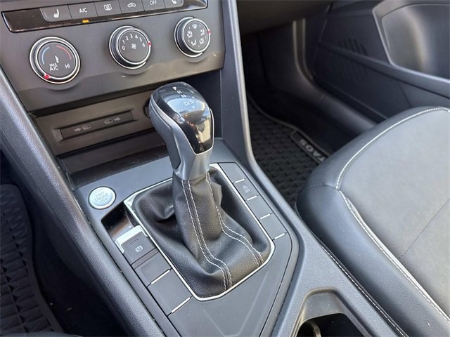 Certified 2022 Volkswagen Taos SE image 22