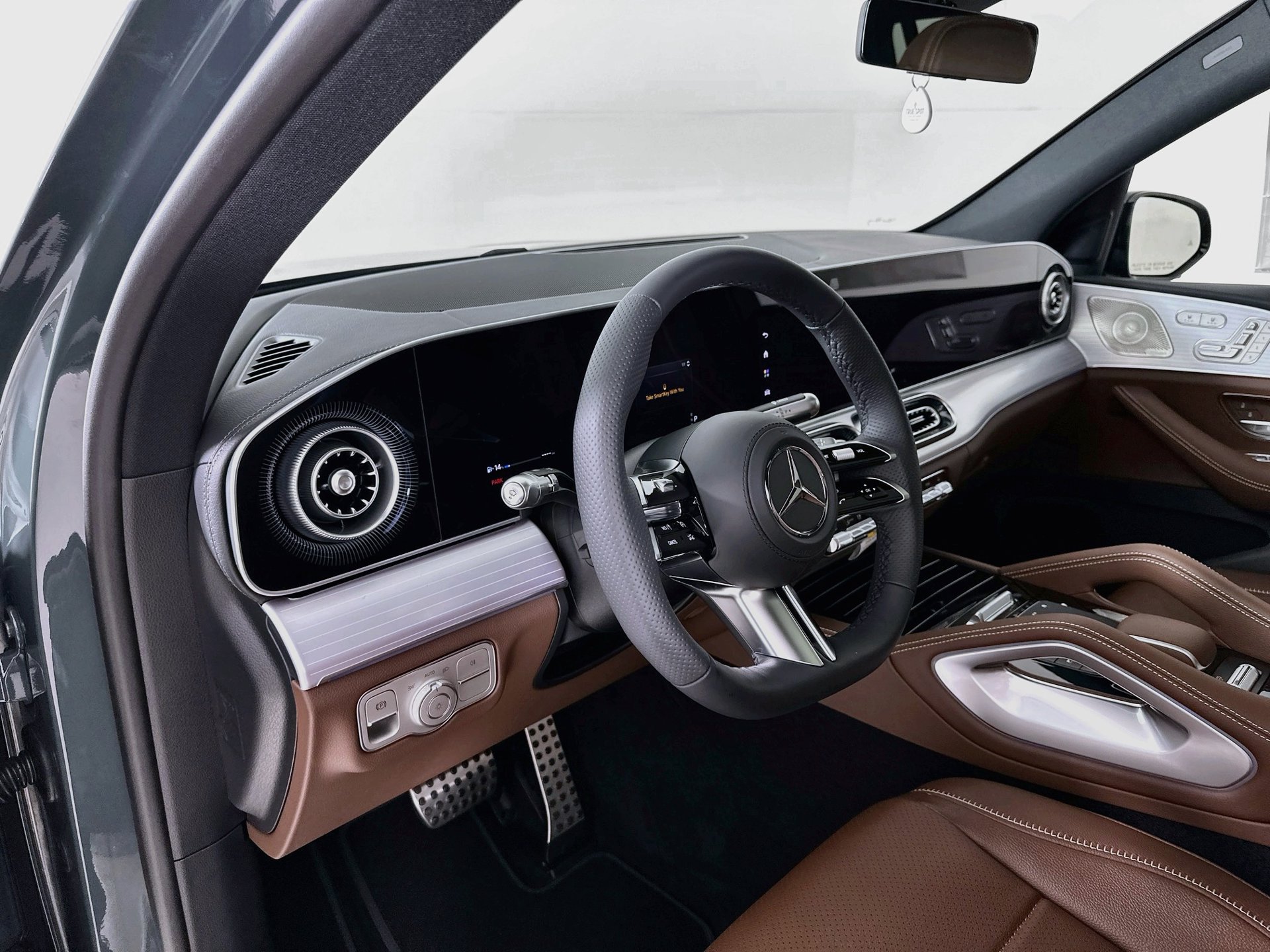 New 2027 Mercedes-Benz GLS 450 4MATIC image 10