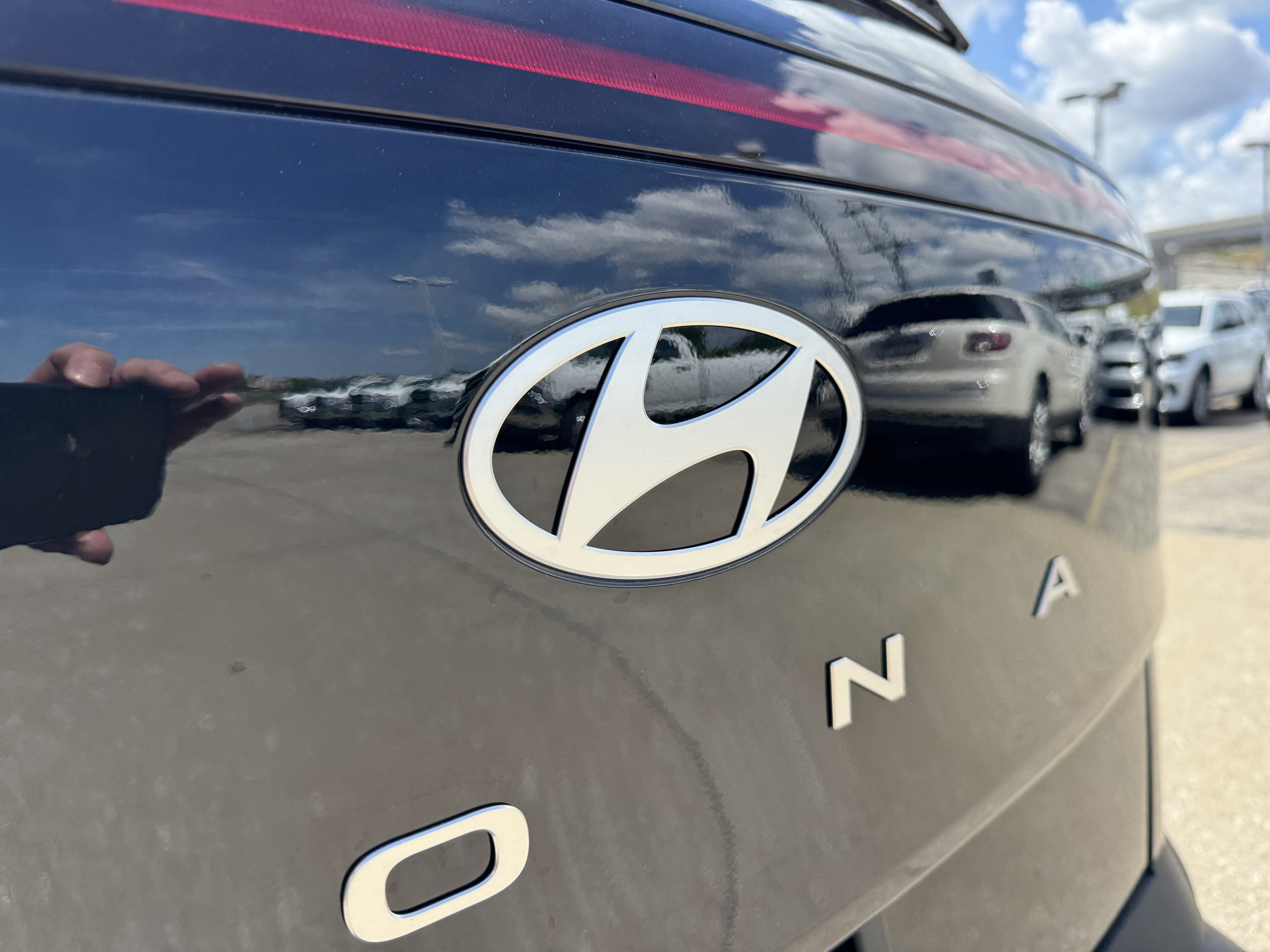 New 2026 Hyundai Kona SE image 10