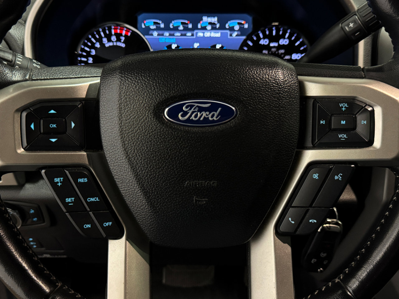 Used 2021 Ford F250 Lariat w/ Lariat Value Package image 27