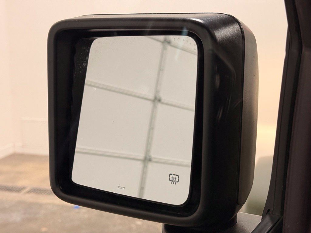 Used 2023 Jeep Gladiator Sport AWD/4WD image 13
