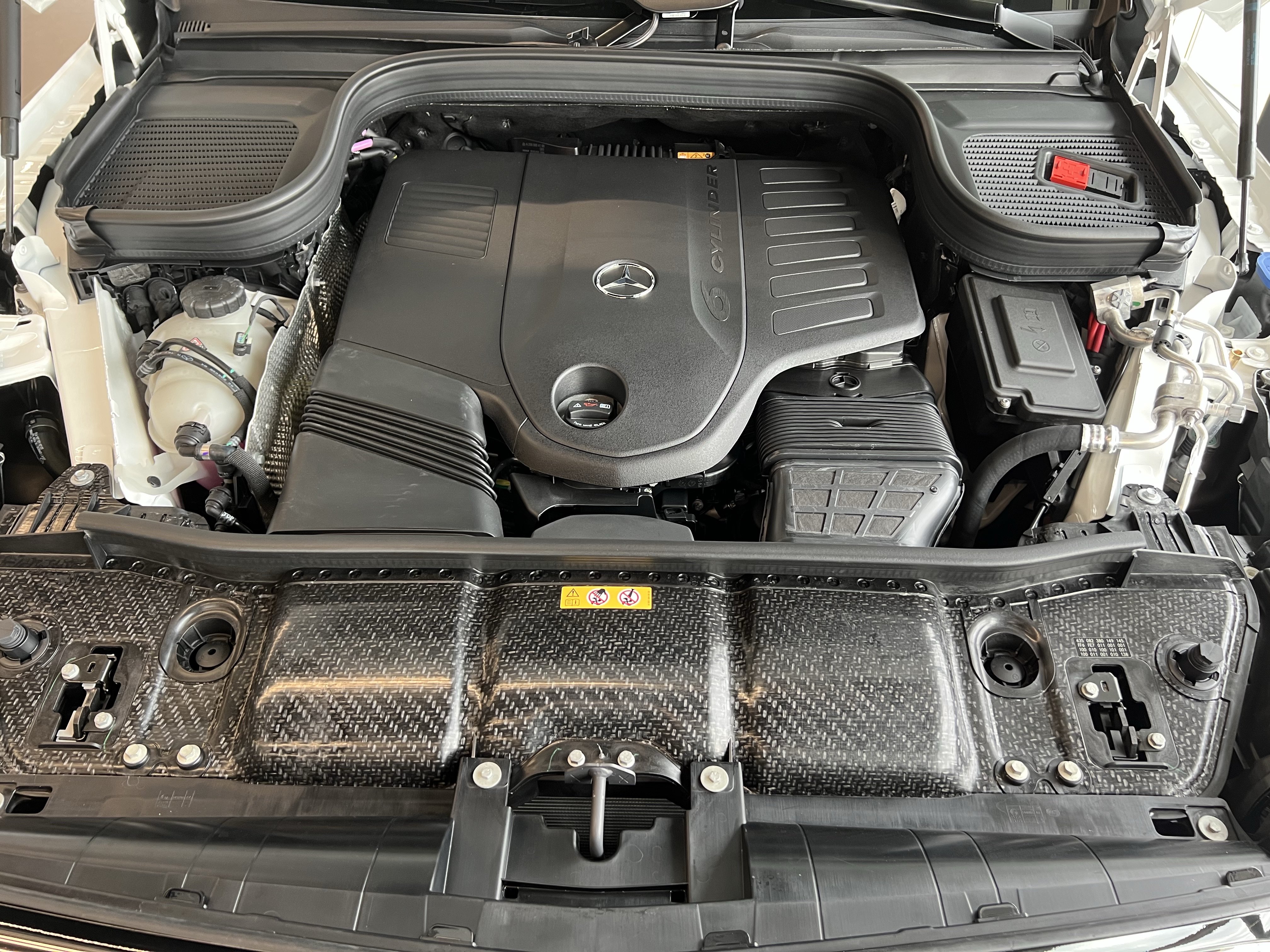 New 2027 Mercedes-Benz GLS 450 4MATIC image 35