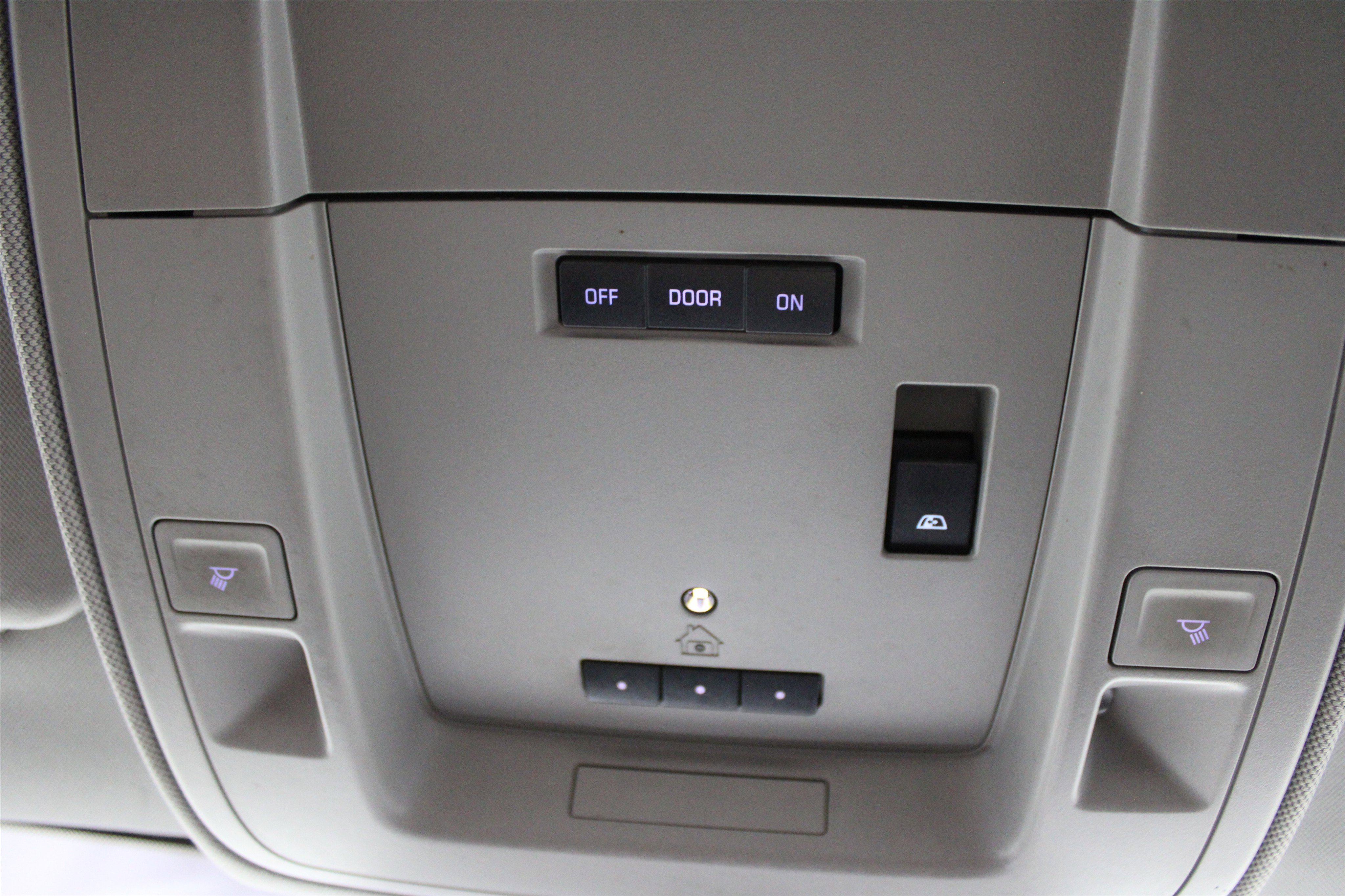 Used 2019 Chevrolet Silverado 2500 LTZ w/ Duramax Plus Package image 22