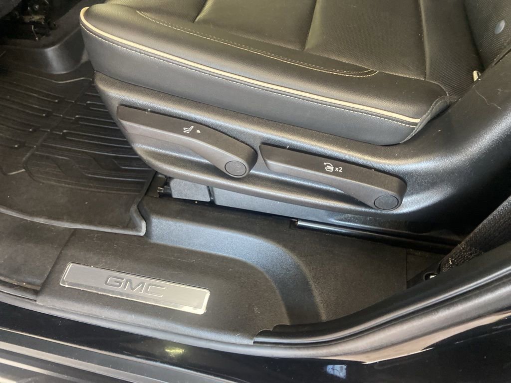 Used 2021 GMC Yukon SLT AWD/4WD image 15