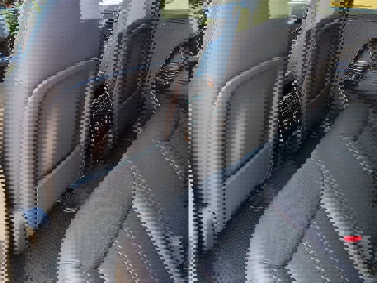 New 2026 Land Rover Range Rover Sport Dynamic SE AWD/4WD image 18