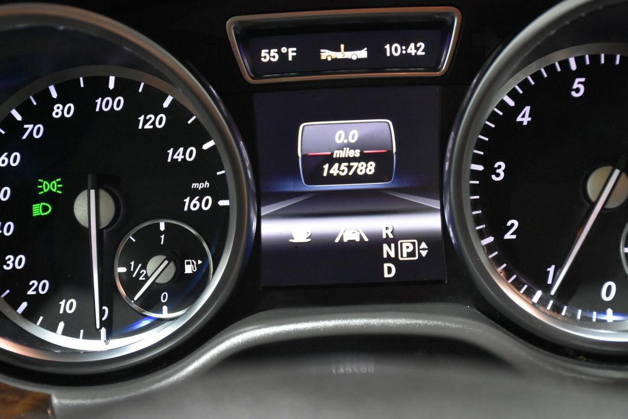 Used 2013 Mercedes-Benz GL 450 4MATIC w/ Premium 1 Pkg image 11