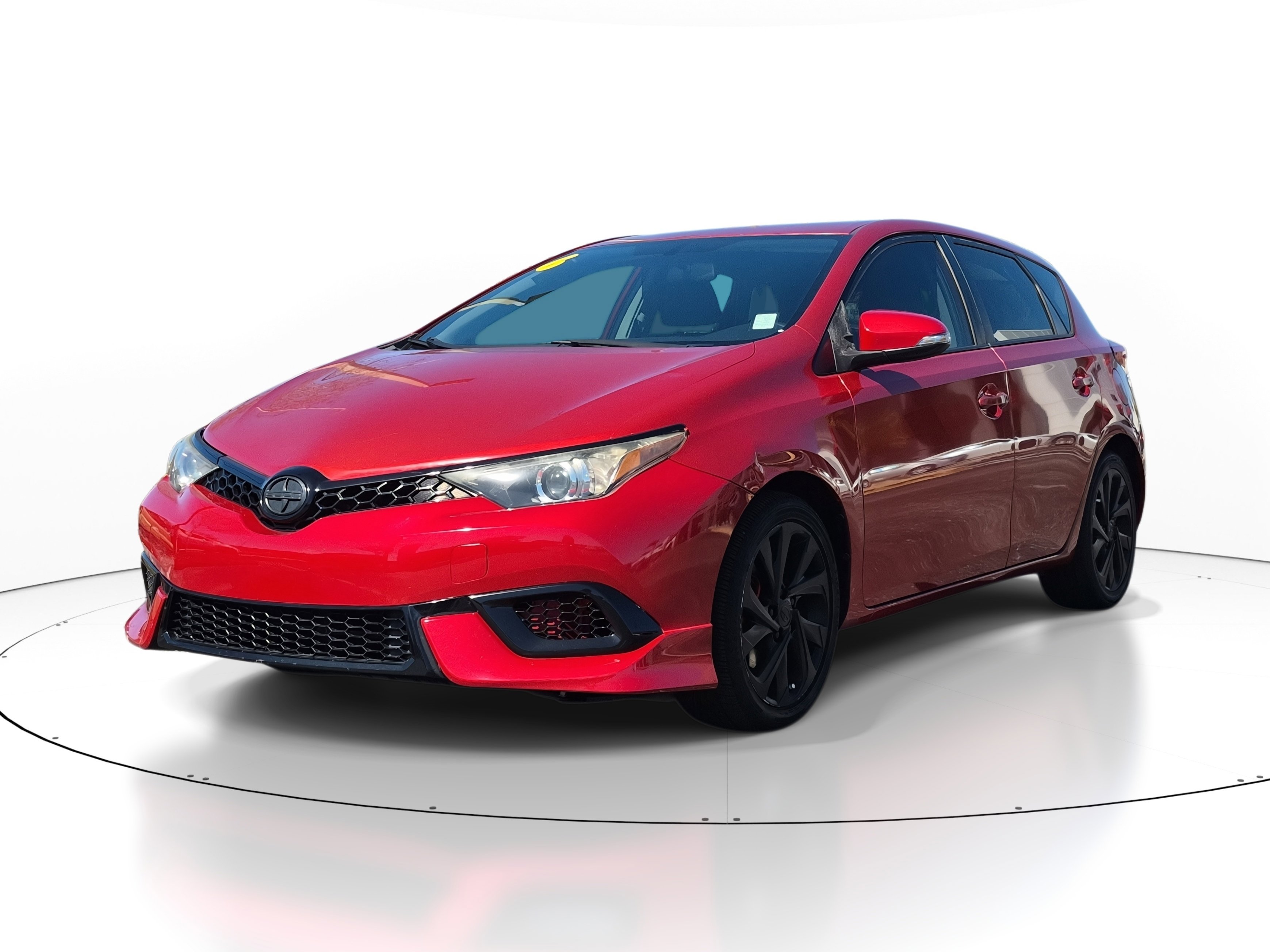Used 2016 Scion iM image 3
