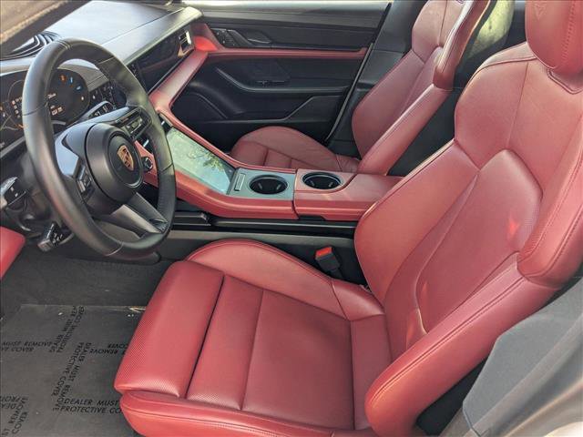 Used 2024 Porsche Taycan 4S image 17
