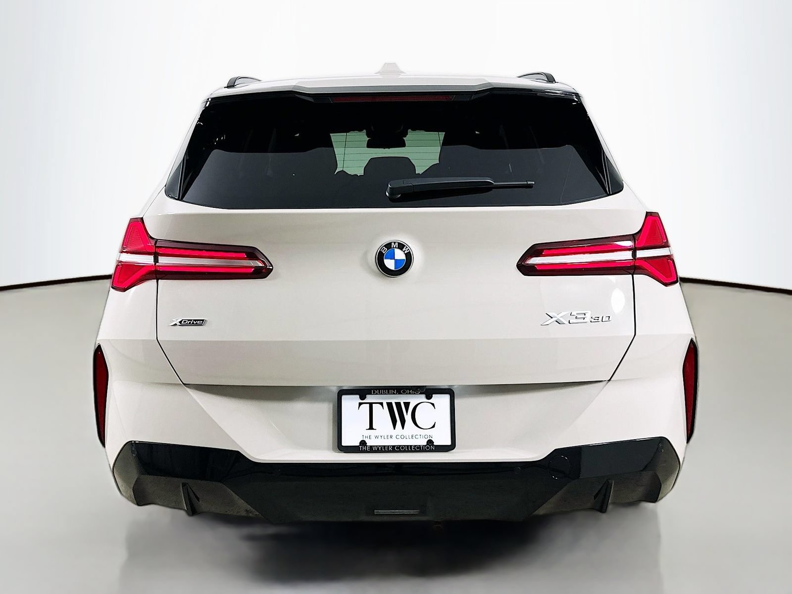 New 2026 BMW X3 xDrive30i w/ Premium Package AWD/4WD image 6