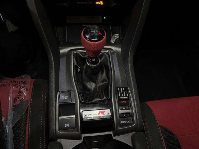 Used 2017 Honda Civic Type R image 41