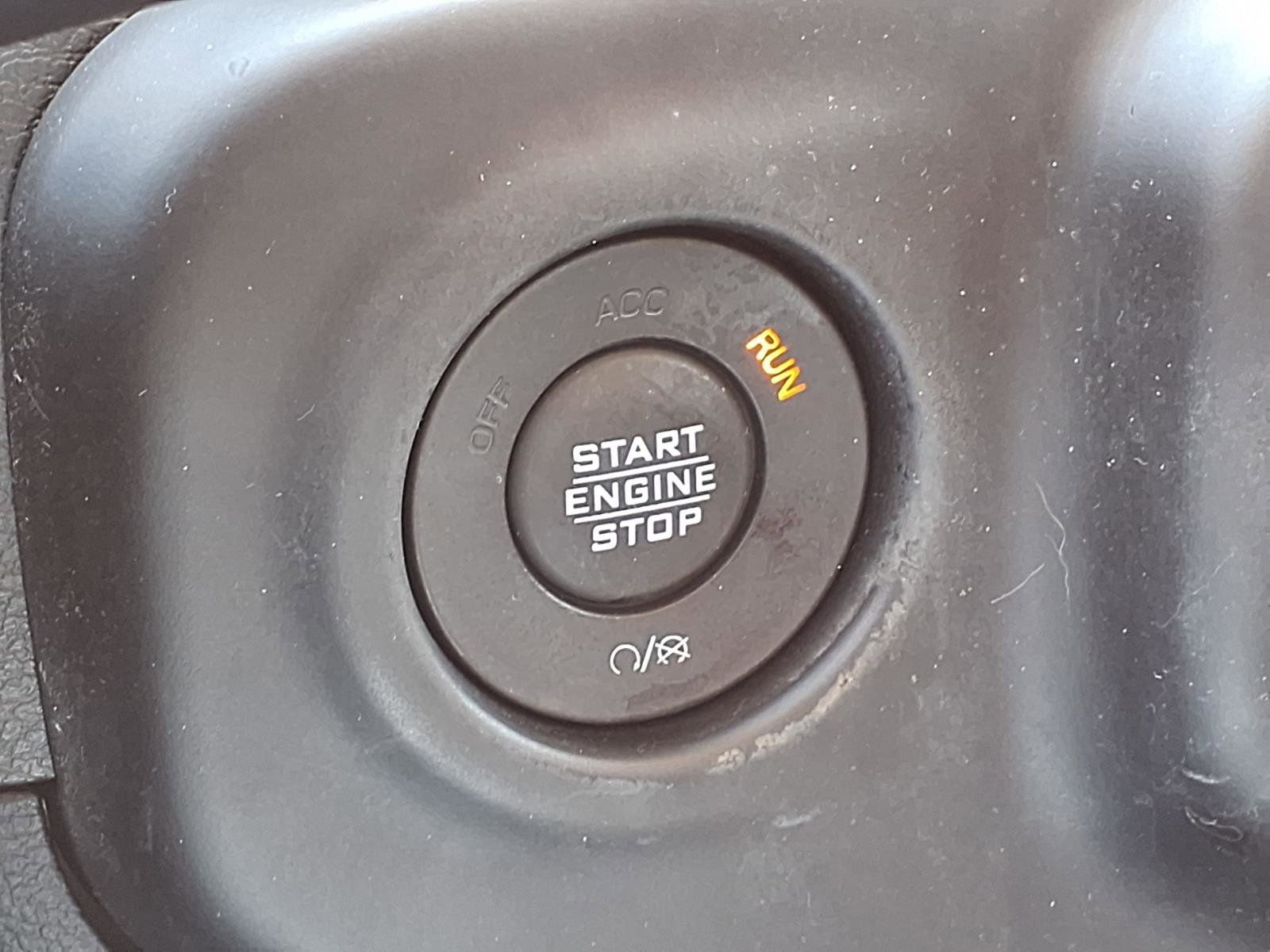 Used 2021 Jeep Gladiator Sport image 16