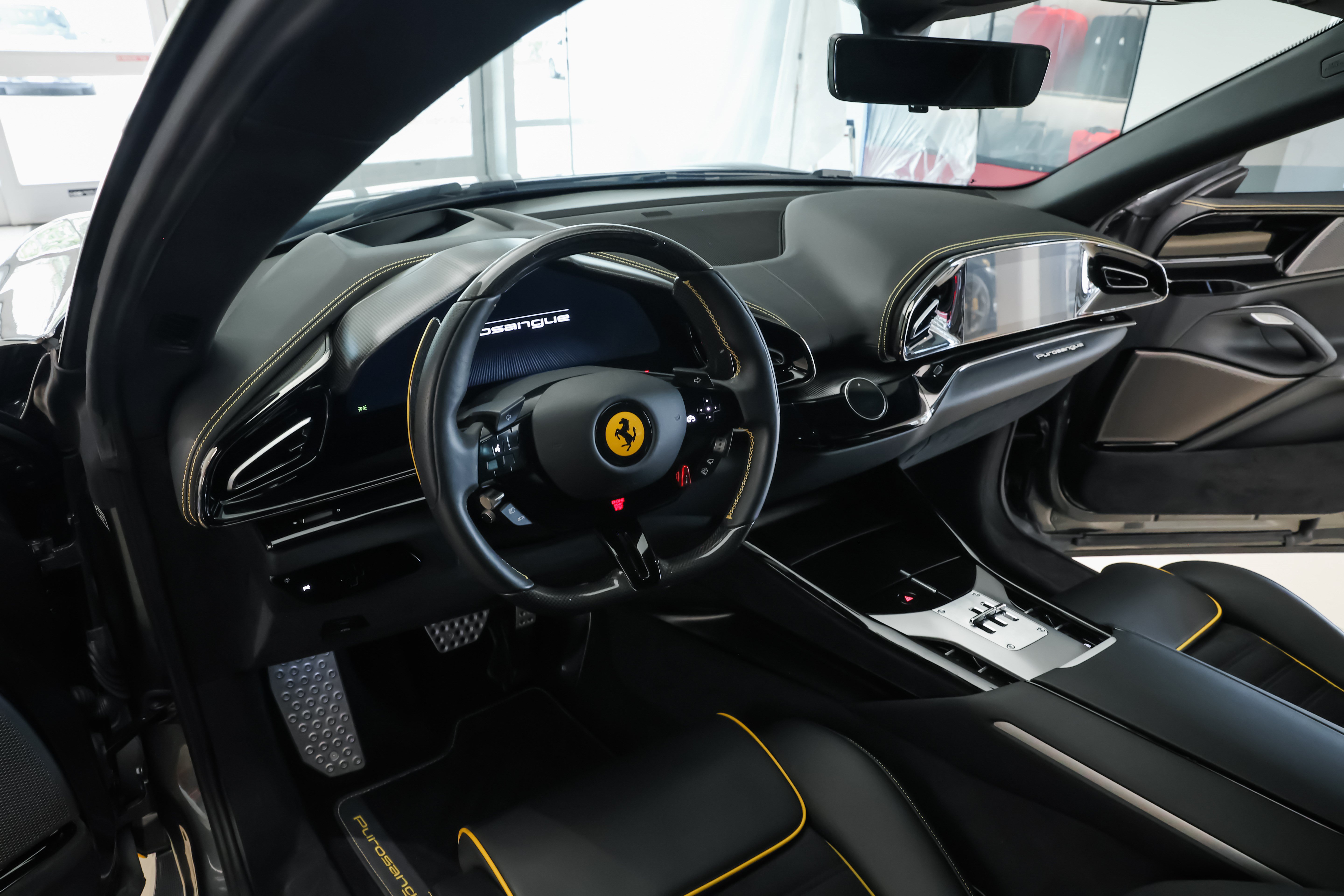 Used 2025 Ferrari Purosangue AWD/4WD image 11